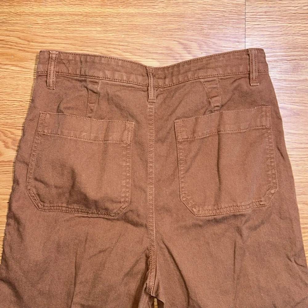 Quince Organic Stretch Cotton Twill Straight Leg
Cropped Pants - Picture 9 of 10